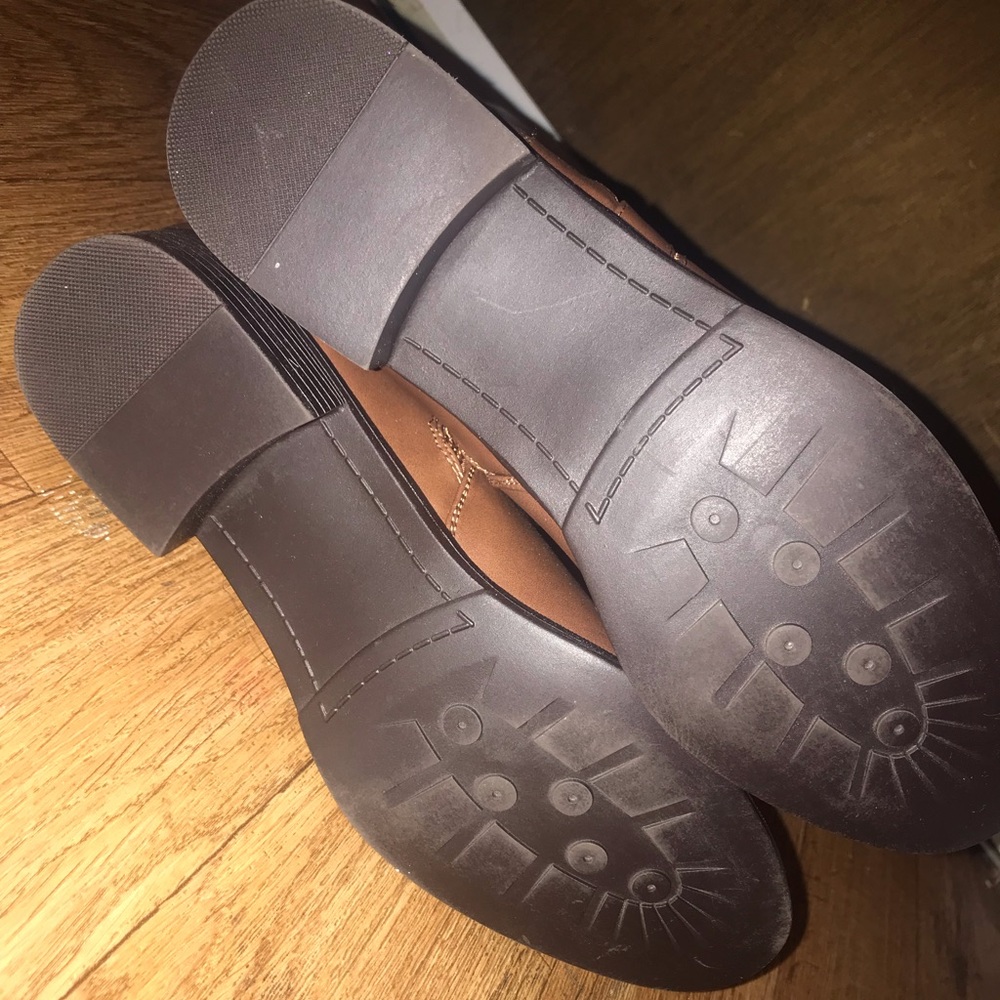Calf length boots - Picture 5 of 5